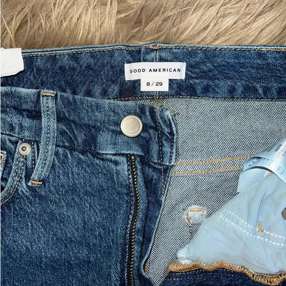 New Good American High Rise Good Classic Raw Hem Jeans size 8/29